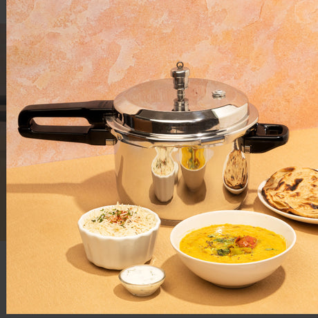 VINOD SANDWICH BOTTOM PRESSURE COOKER WITH LID 5 LTR (TCSB-5)